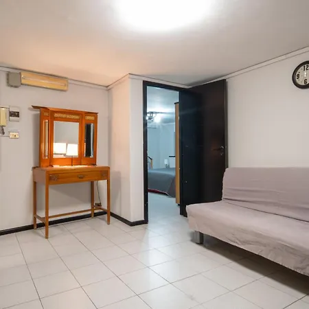 House Italia * Catania